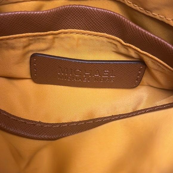 Michael Kors Lightweight CONNIE Medium Crossbody Nylon w/ Leather Trim - Picture 6 of 6